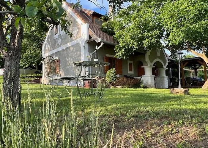 Am Weinberg By Interhome Feriehus Köveskál